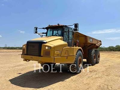 Caterpillar 745 Articulated Truck