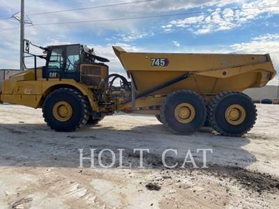 Caterpillar 745 Articulated Truck