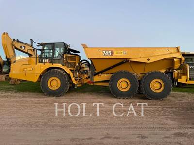 Caterpillar 745 Articulated Truck