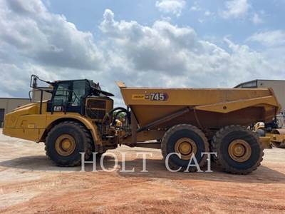 Caterpillar 745 Articulated Truck