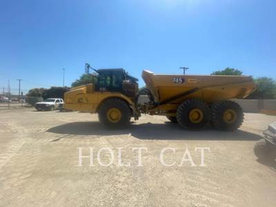 Caterpillar 745 Articulated Truck