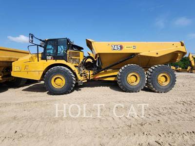 Caterpillar 745 Articulated Truck
