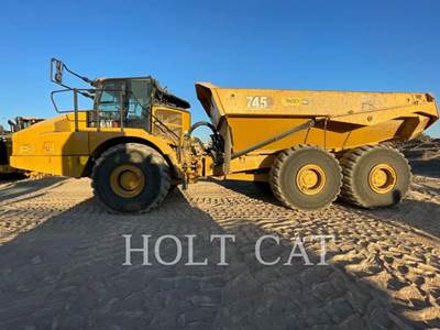 Caterpillar 745 Articulated Truck