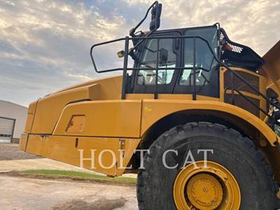 Caterpillar 745 Articulated Truck