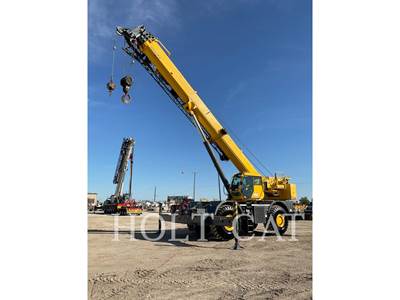 Grove RT 880E Crane
