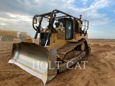 Caterpillar D6T Dozer