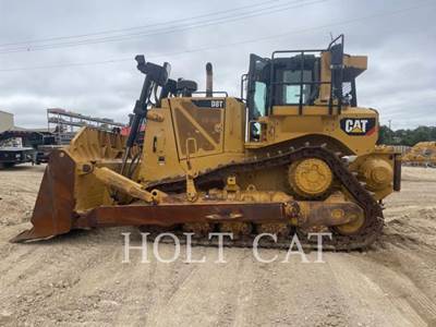 Caterpillar D8T Dozer