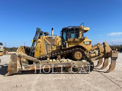 Caterpillar D8T Dozer