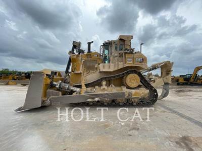 Caterpillar D9 Dozer
