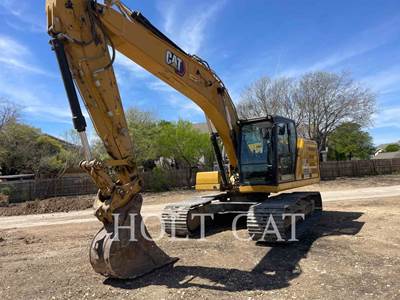 Caterpillar 320 Excavator