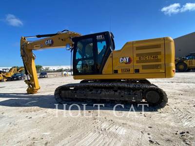 Caterpillar 323 Excavator