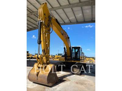 Caterpillar 330 Excavator