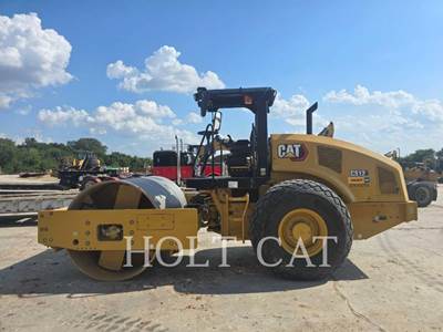 Caterpillar CS12 Padfoot Roller Compactor