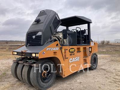 Case PT240D Pneumatic Tired Roller