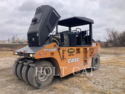 Case PT240D Pneumatic Tired Roller