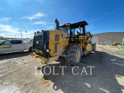 Caterpillar RM400 CAB Reclaimer