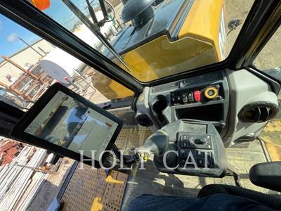 Caterpillar RM400 CAB Reclaimer