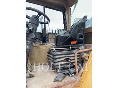 Caterpillar 613C Scraper