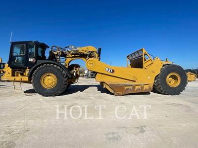 Caterpillar 631 Scraper