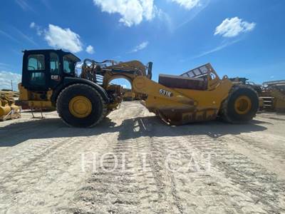 Caterpillar 631K Scraper