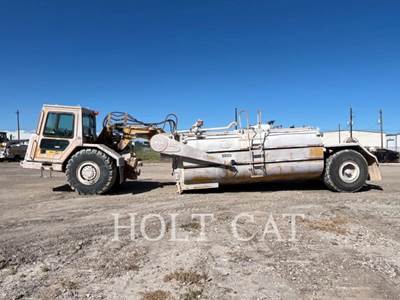 Caterpillar W00 613CII Scraper