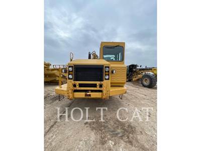 Caterpillar W00 621G Scraper