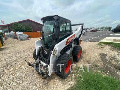 Bobcat S76 Skid Steer