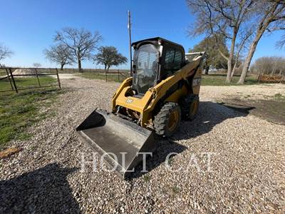 Caterpillar 262D Skid Steer