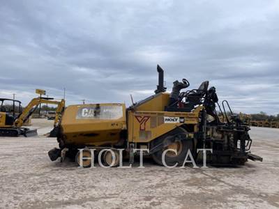 Caterpillar AP-1000F Smooth Drum Roller Compactor