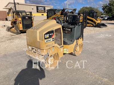Caterpillar CB14B Smooth Drum Roller Compactor