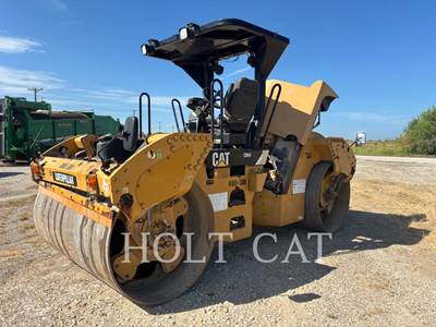Caterpillar CB64 Smooth Drum Roller Compactor