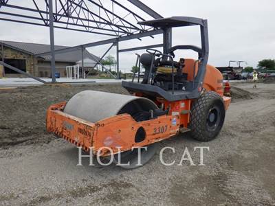 Hamm 3307 Smooth Drum Roller Compactor