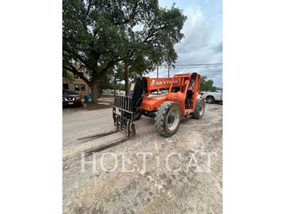 SkyTrak 8042 Telehandler
