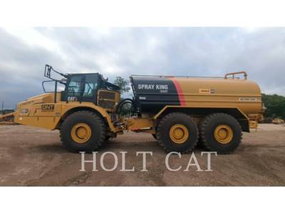 Caterpillar W00 740GC Water Truck