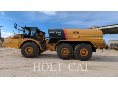 Caterpillar W00 740GC Water Truck