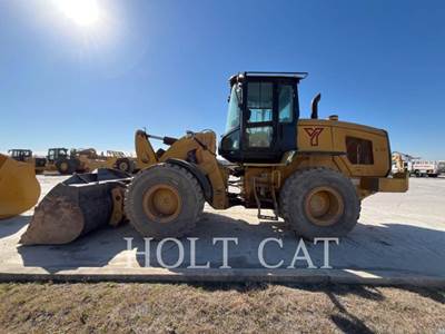 Caterpillar 926M Wheel Loader