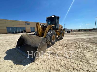 Caterpillar 930M Wheel Loader