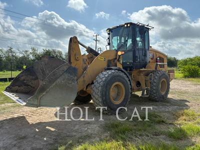 Caterpillar 930M Wheel Loader