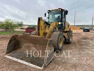 Caterpillar 930M Wheel Loader