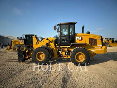 Caterpillar 938M Wheel Loader