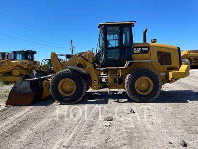 Caterpillar 938M Wheel Loader