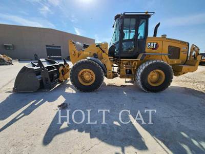 Caterpillar 938M Wheel Loader