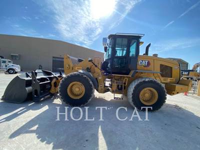 Caterpillar 938M Wheel Loader