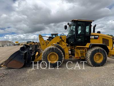 Caterpillar 938M Wheel Loader