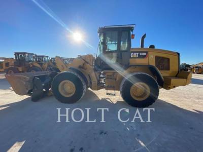 Caterpillar 938M Wheel Loader