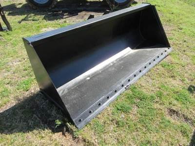 TITAN ATTACHMENTS 1.5 CUBIC YARD BUCKET Box Blade / Scraper
