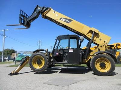 Caterpillar TL1055 Telehandler - 10000lb Capacity, 55ft Lift Height