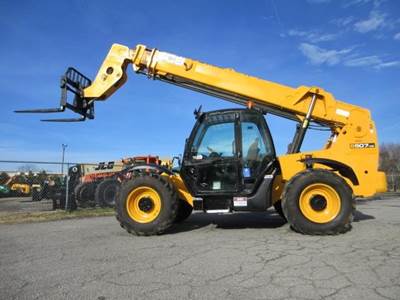 JCB 507-42 Telehandler - 7000lb Capacity, 42ft Lift Height