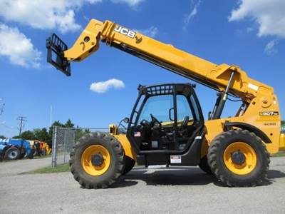 JCB 507-42 Telehandler - 7000lb Capacity, 42ft Lift Height