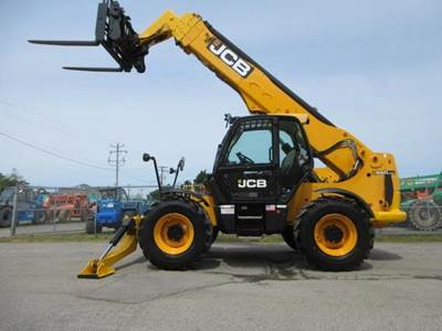 JCB 550-170 Telehandler - 11000lb Capacity, 55ft Lift Height